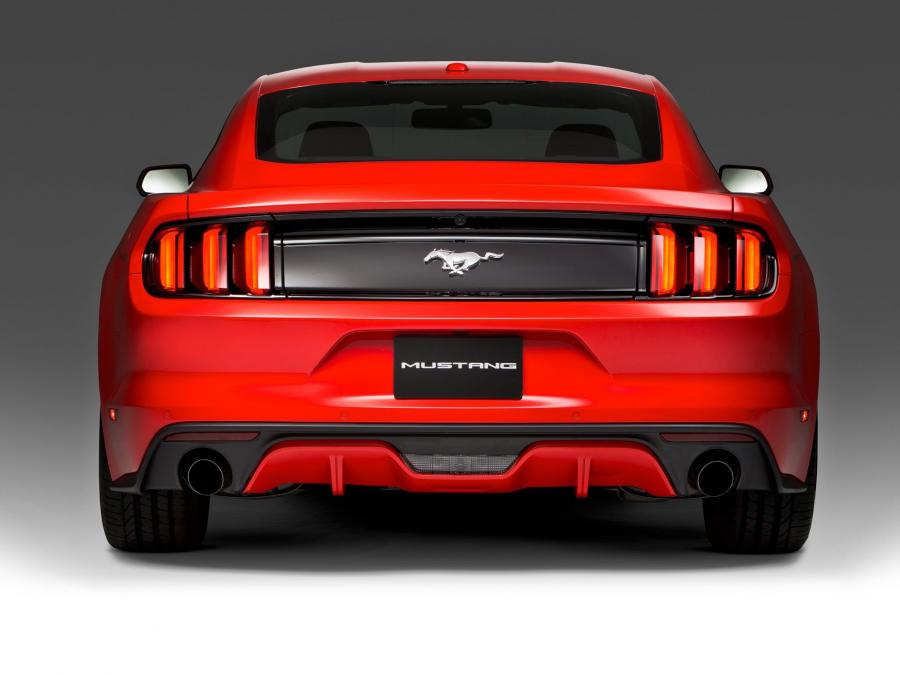  Ford Mustang Coupe 2014 года  (фото 5 из 7)